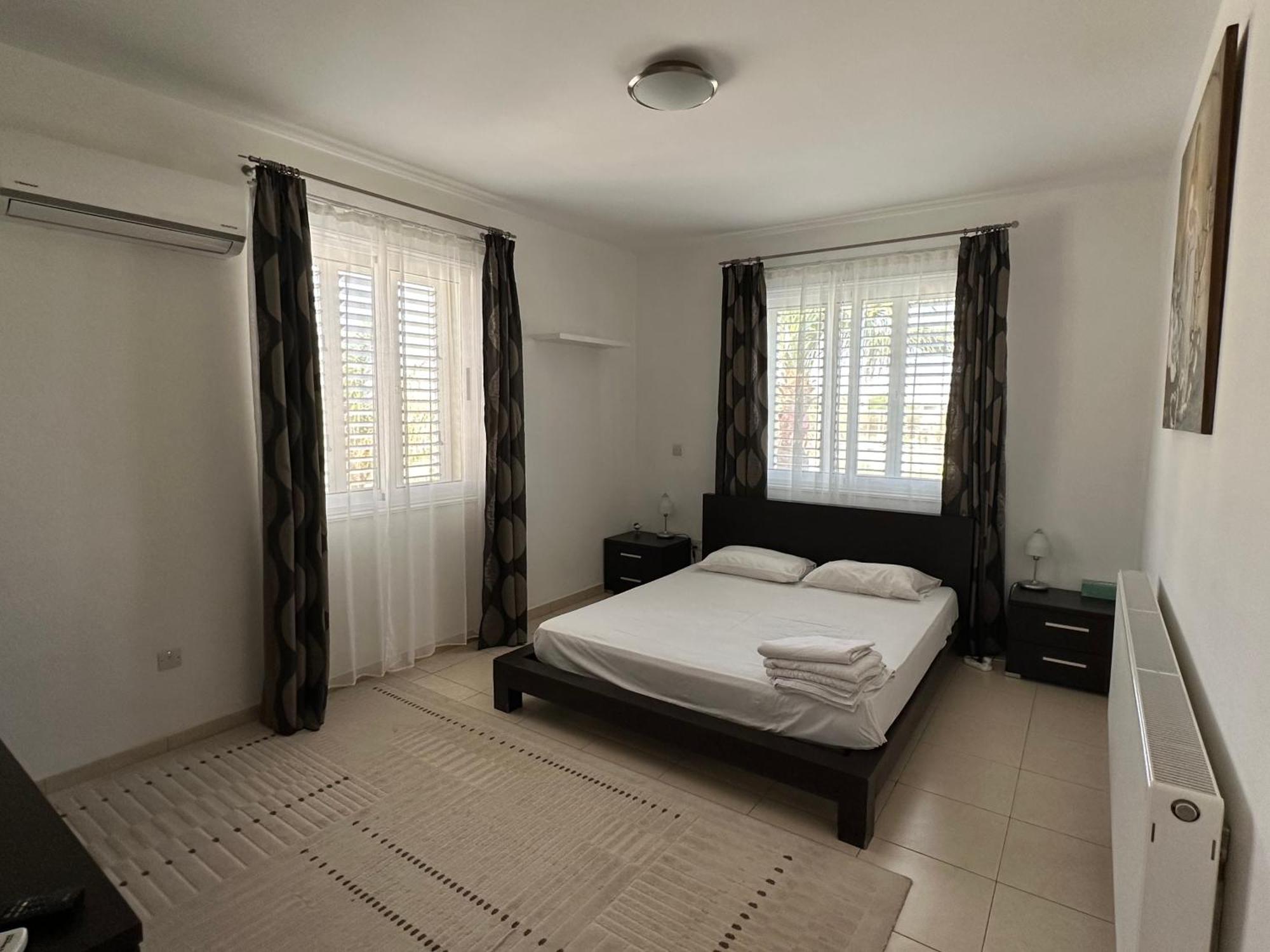 Villa Andy Larnaca Exteriör bild